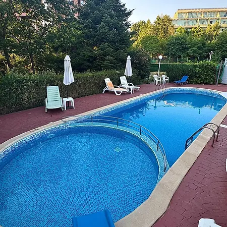 Apartman Robinson Garden Napospart
