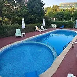 Apartment Apartman Robinson Garden Sunny Beach